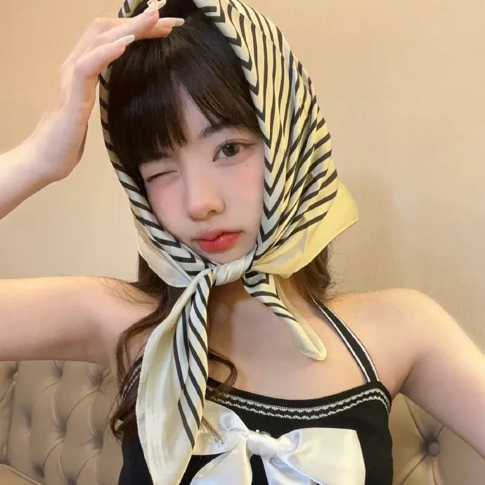 木马上的女人